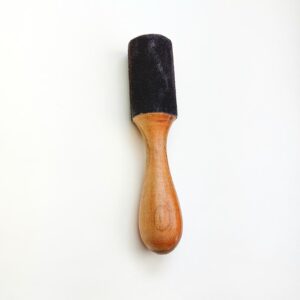 schlägel für klangschalen | holz mit filz | klein dick